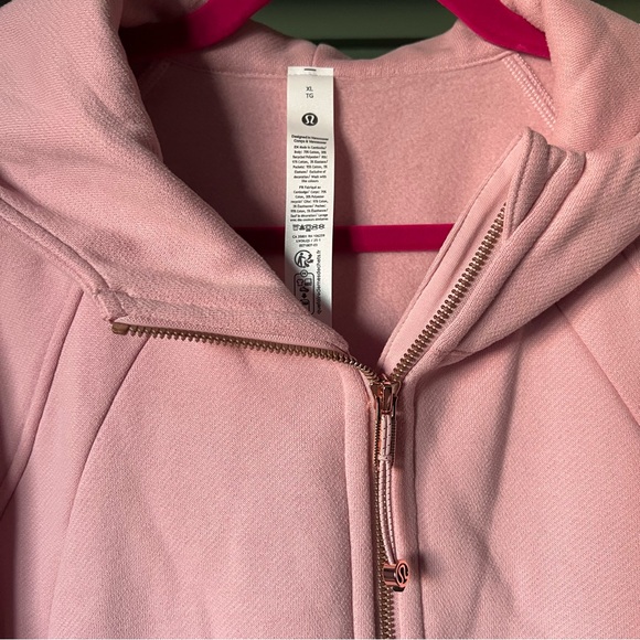 Lululemon women’s loungeful relaxed fit cropped zipped zip-up pink hoodie jacket - Picture 2 of 11